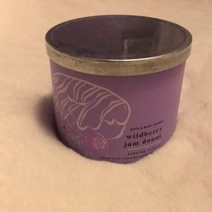 NEW unburned BBW Wild berry Jam Donut Candle